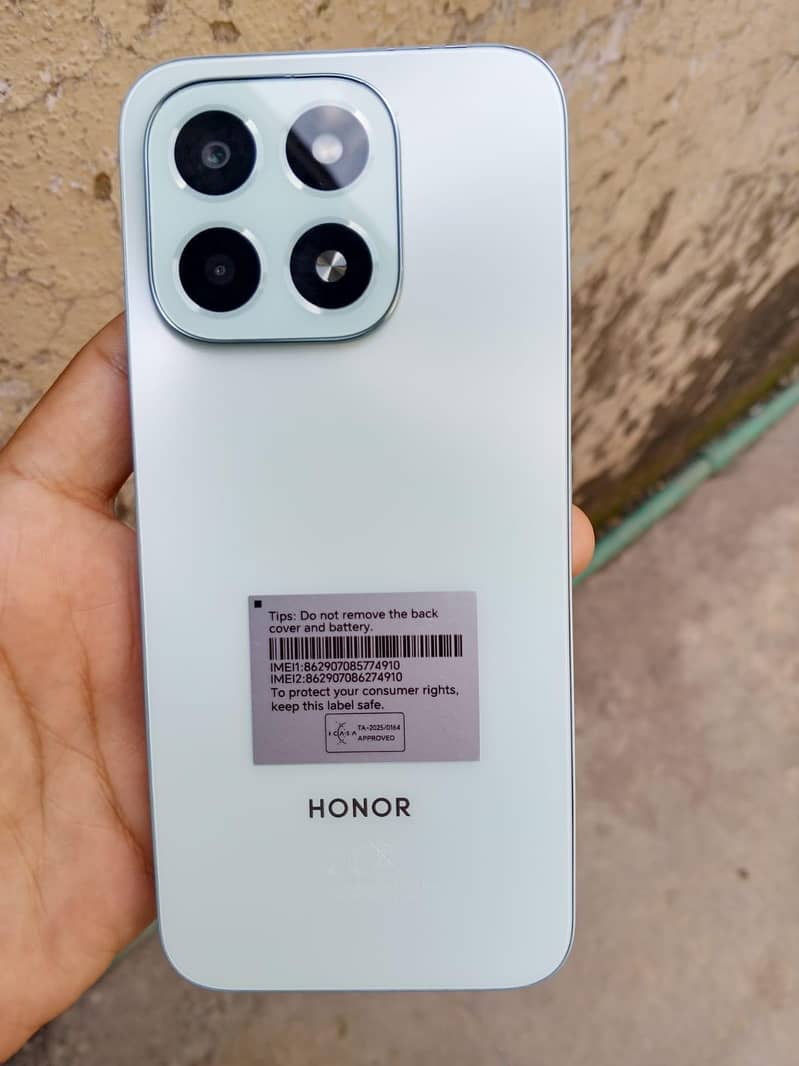 HONOR 0