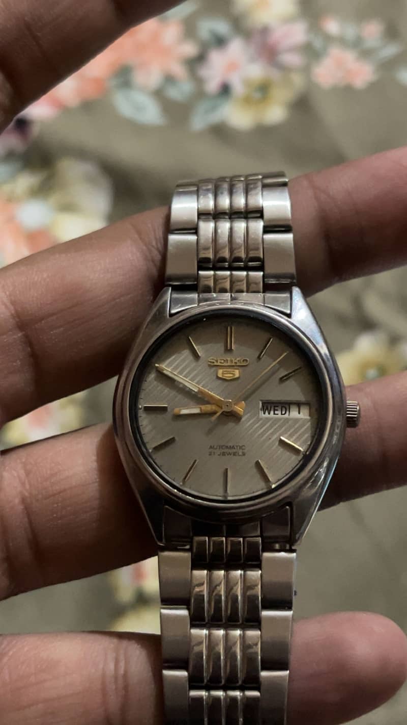 Seiko 5 automatic 0