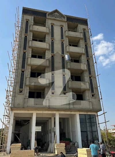 A 700 Square Feet Flat In Karachi Is On The Market For sale