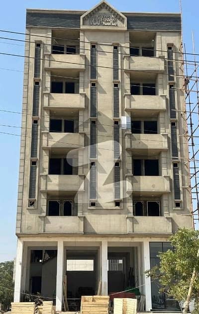 868 Square Feet Flat In Gulshan-E-Maymar - Sector R Is Available