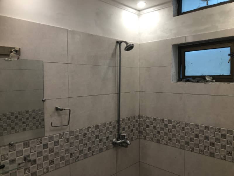 Ideal location solid construction 2