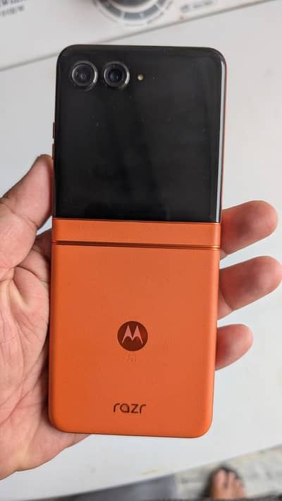 Motorola 50s Pin Dot