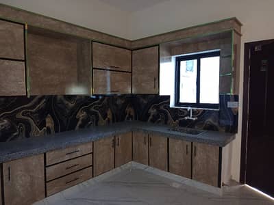 Prime Location In Gulberg Valley House Sized 3 Marla For sale