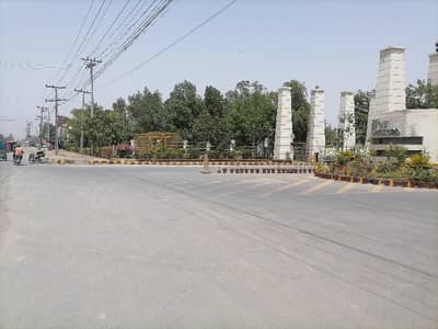 Very Good Location Plot For Sale In Four Seasons Phase 1