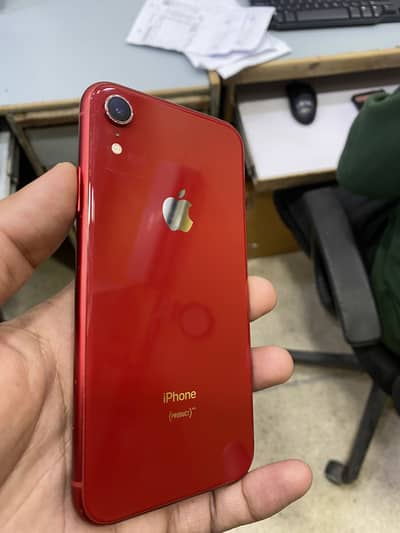 iphone XR 128gb pta approved