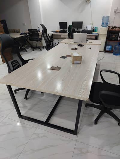 Office Table/Conference Table/Meeting Table/Work Station
