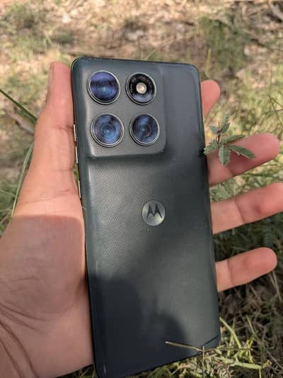 Motorola Edge 2025