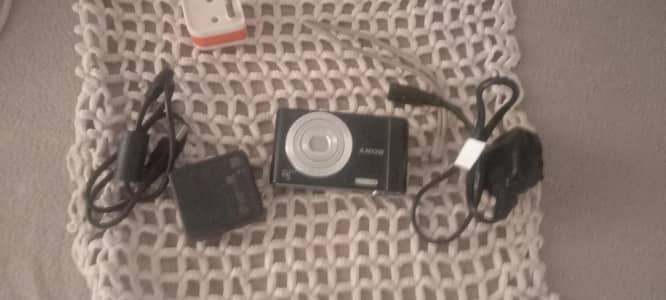 very good camera  cyber shots