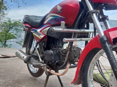 Honda pridor 2015 model Lahore registered