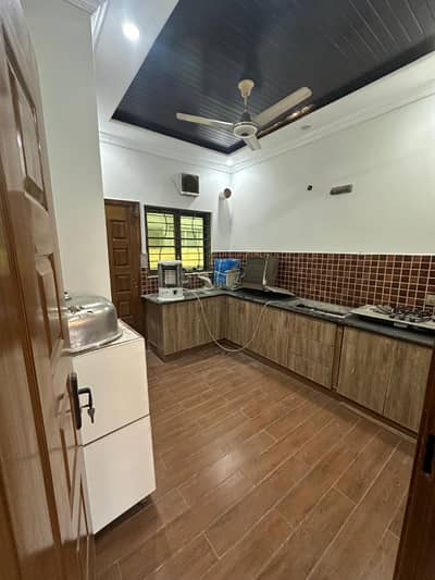 5 Maral Used House For Sale In Barhia Town Lahore