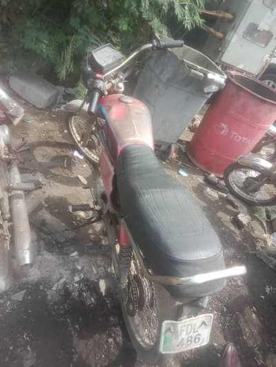 hero bike 2015 model fdl 486 number dition 10 by 5 only copy available