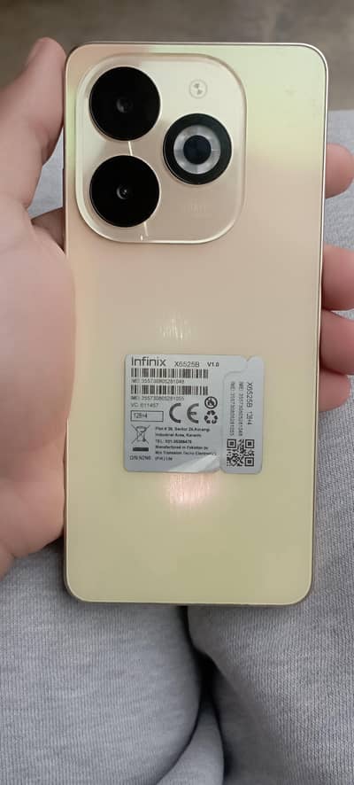 Infinix Smart 8 pro 4+4/128 Storage