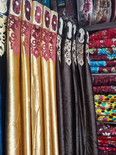 پردے ہر قسم۔کے 750 سے 2000 تک