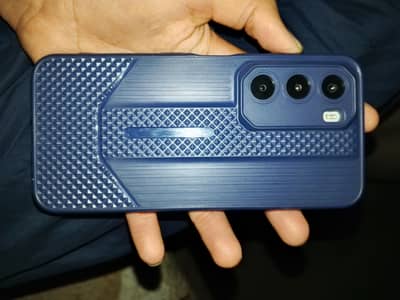 4 months warnty hai abhy bhi