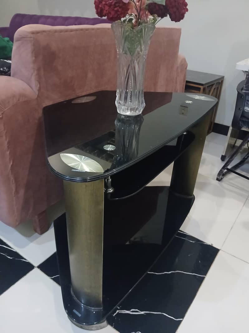 LED trolley 1