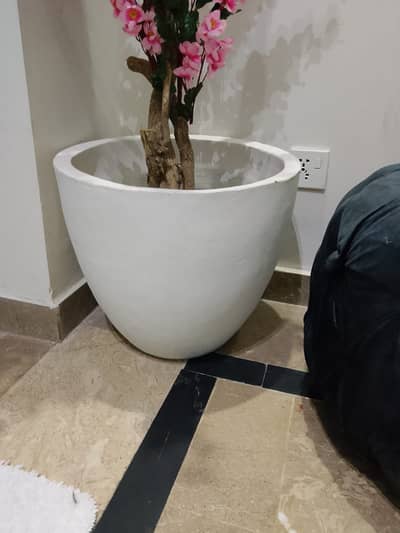 flowers pots / gamla / plants pots / gardan pots