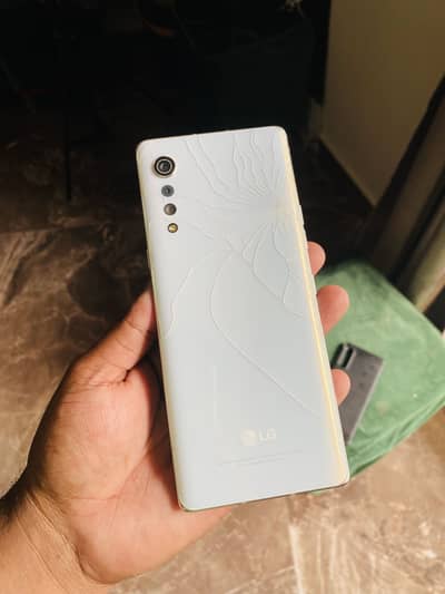 LG Velvet 5G (128gb)Urgent Sale. 03:09:10:18:123