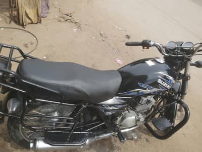 Suzuki Gs 150 edition Model 2016