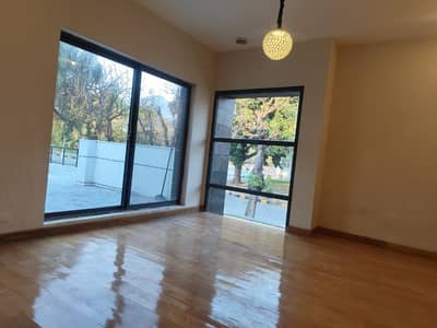 Brand New Luxury Designer 6 Bed House For Rent