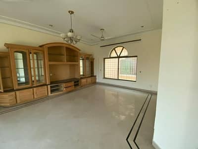 Renovated 5 Bedroom House For Sale