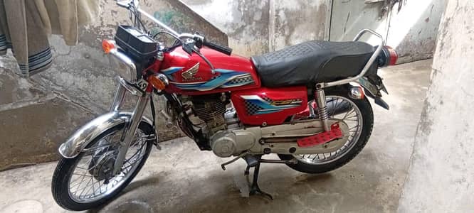 Honda 125 modal 14