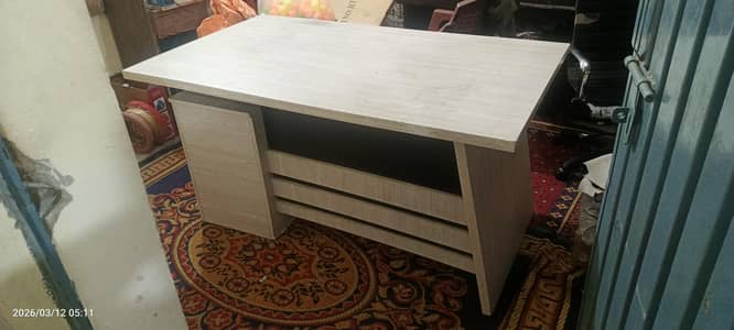 Computer office Table  3 by 5 feet