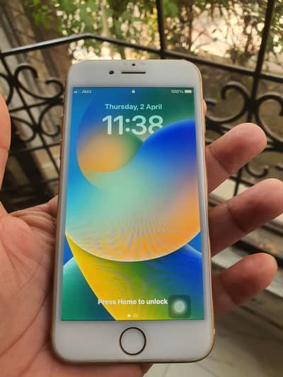 iphone 8 64gb PTA ok