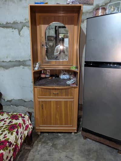 1st Hand Home Used Single Wardrobe Pure Heavy Wooden