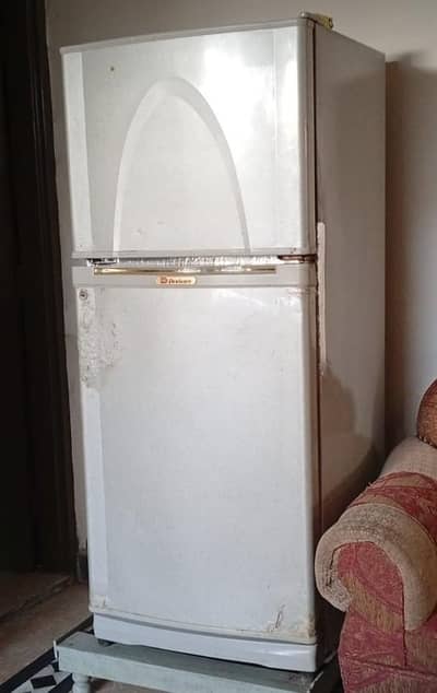 Dawalance refrigerator fridge