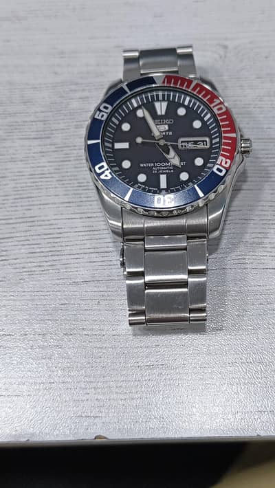 Seiko 5 Sea Urchin