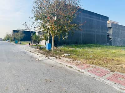 A Block 10 Marla Plot for Sale