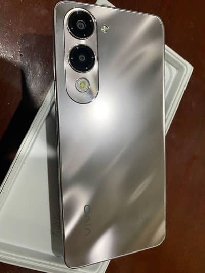 Vivo Y04 1 Month used Ram 4 Memory 64 10/10