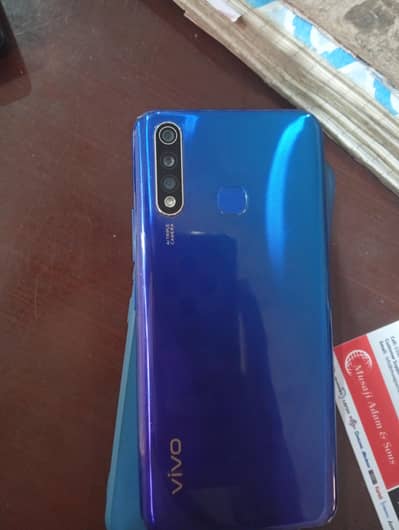 vivo y19 phone urgent sale