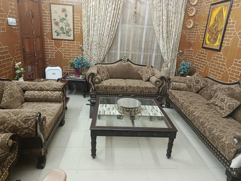 solid sofa chinioti style 3