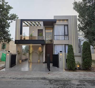 10 Marla House For Rent In Sector E, Nearby commercial Market, School, Mosque and Health Care Canter