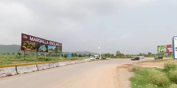 3 Year Easy Payment Plane End Profit Into Market Price Sale The Ideally Located Residential Plot For An Incredible Price Of Pkr Rs. 35000000