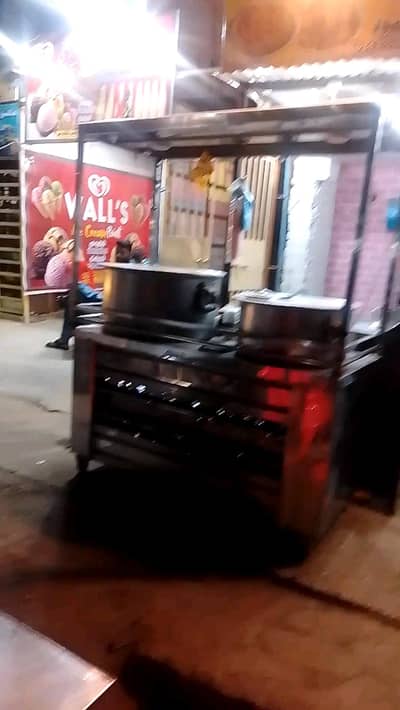 Maqammal Saamaan ke Sath Tayyar Biryani Stall – 1,10,000 Rupee