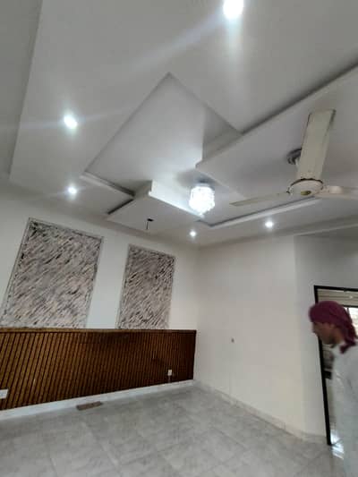 10 Marla House For Rent DHA Phase 8