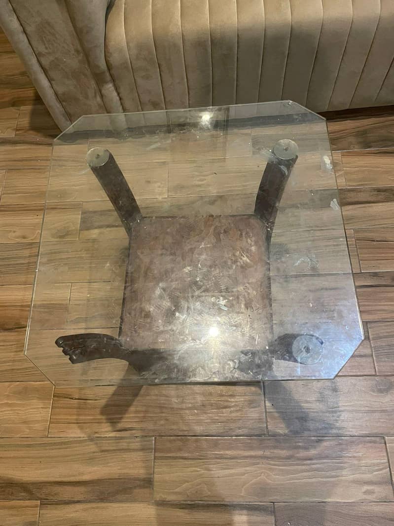 coffee table 0