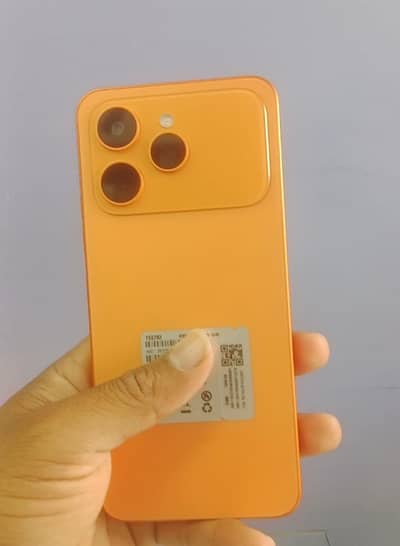 tecno spark 40 128gb6gb new mobile few days used chaska not allowed
