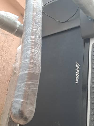 Life Fitness machine for sale