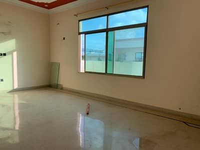 400 Sq Yards West Open 2 Sided Park Facing Elevation 2 Sided Entrance Both Side 40 Ft Wide Road Leased Proper Ground Plus 1 Bungalow Available For Sale In Gulistan E Johar Block 14 At Very Prime Location