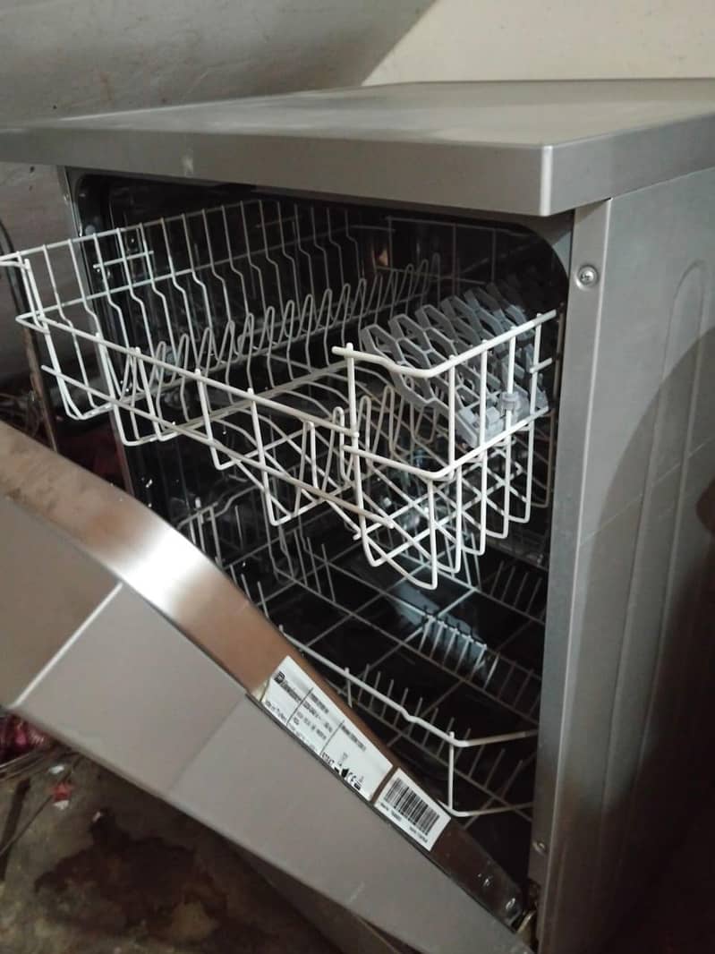 dish washer 3