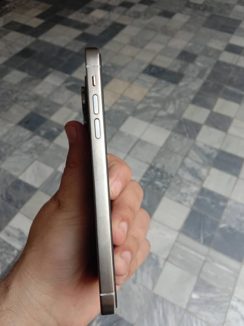 iphone xr convert 4