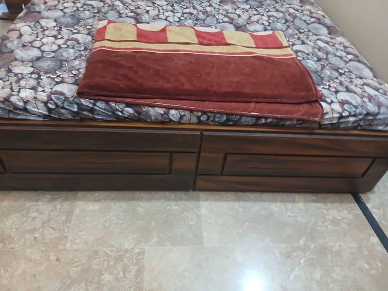 King Size Bed 1