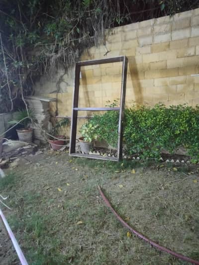 BED DRESSINGS negotiable 0328*217*4692 IRON GRILLS GOOD RATES