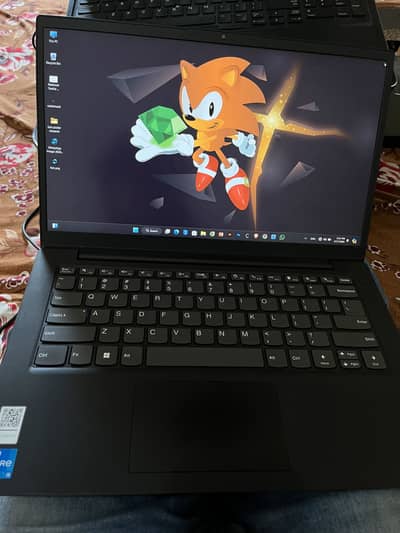 Lenovo i5/12th gen. 8k screen installed. Fresh piece.