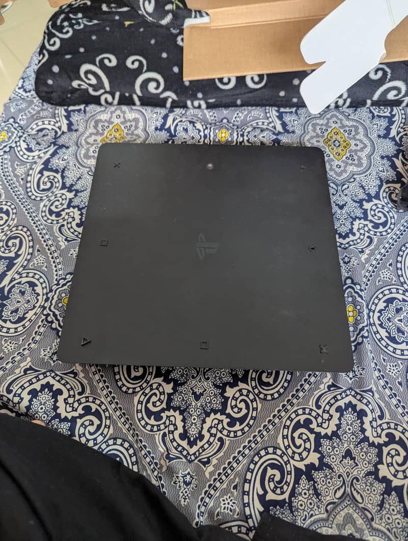 ps4 slim 0
