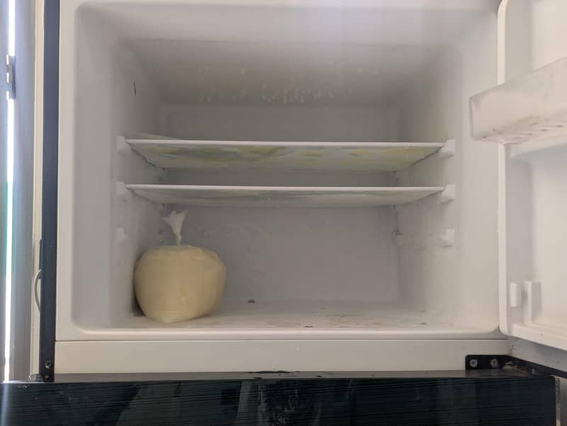 refrigerator 6