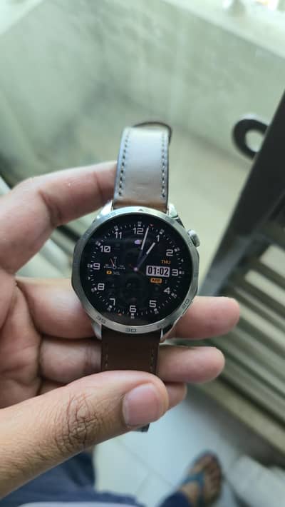 Huawei Watch GT4  46mm (MINT NEW CONDITION)